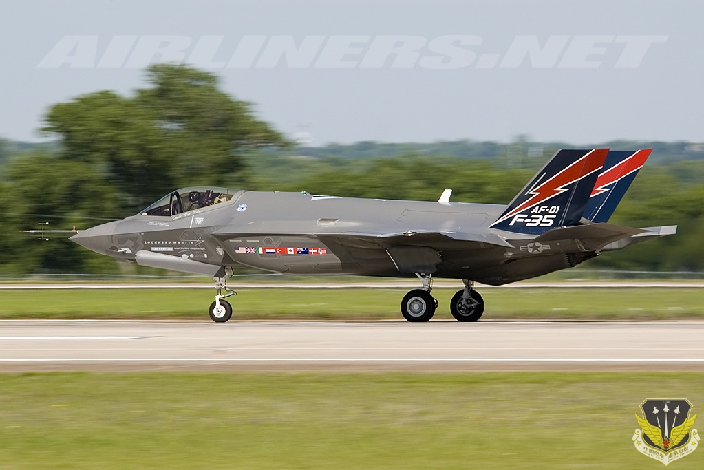 F35-3.jpg