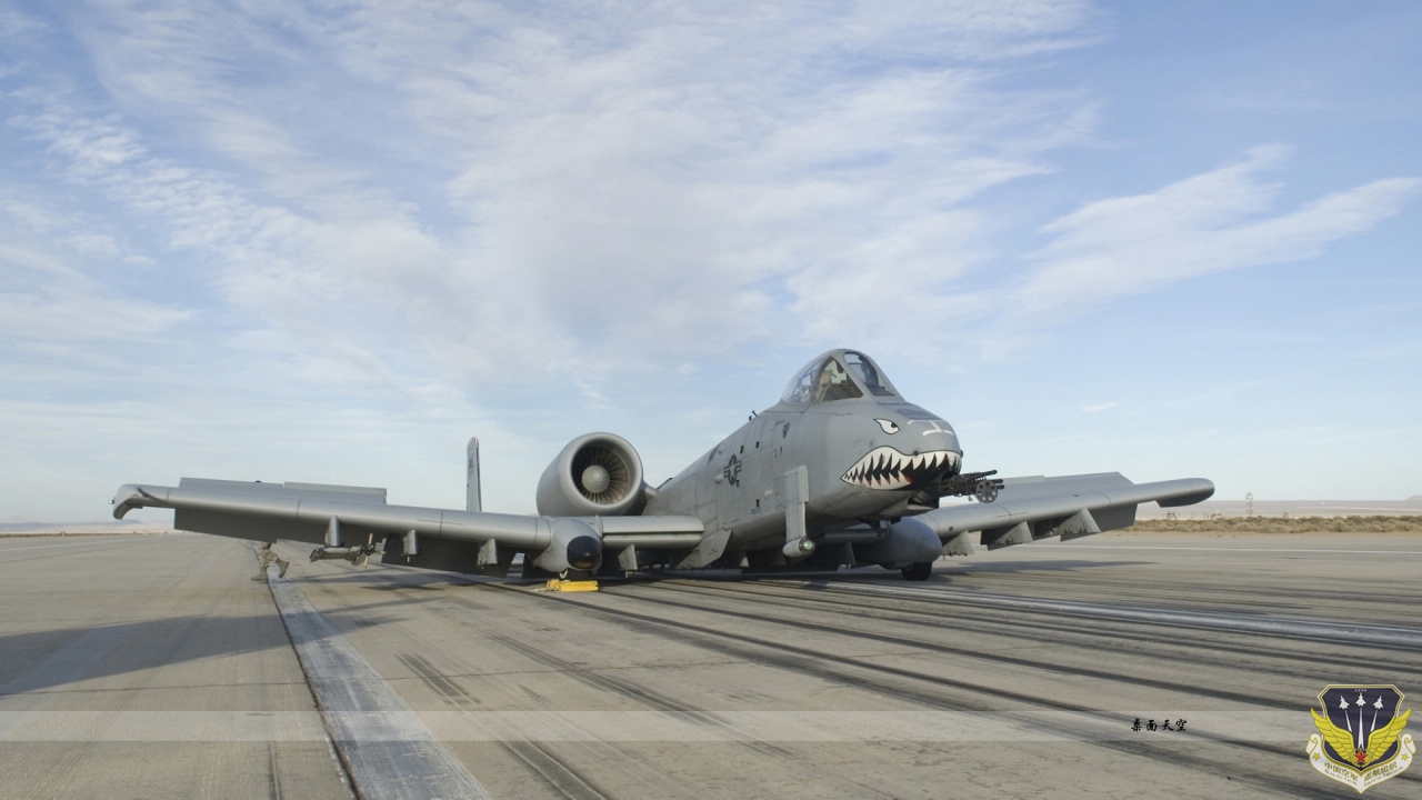 A-10-desktopsky-64264.jpg